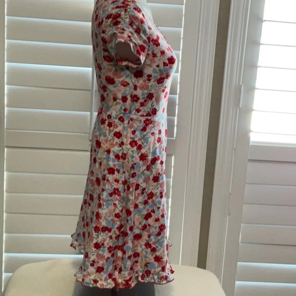 NO boundaries - Picture 2 of 8